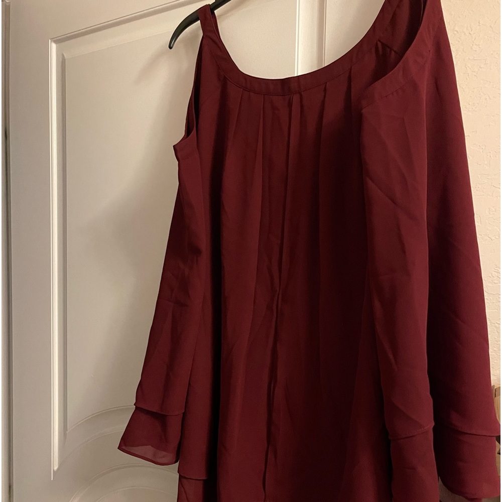Burgundy chiffon blouse with bell sleeves open on shoulder